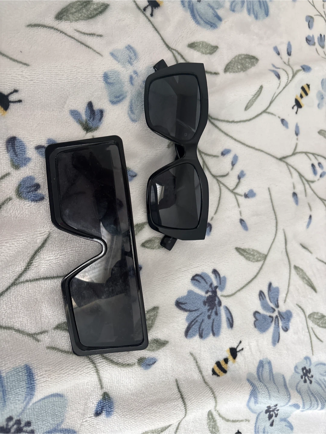 Black Fashion Sunglasses