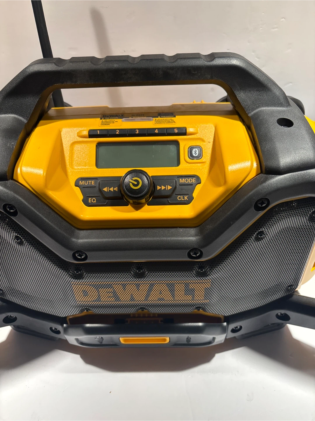 DEWALT ToughSystem 2.0 Bluetooth Radio - photo 2