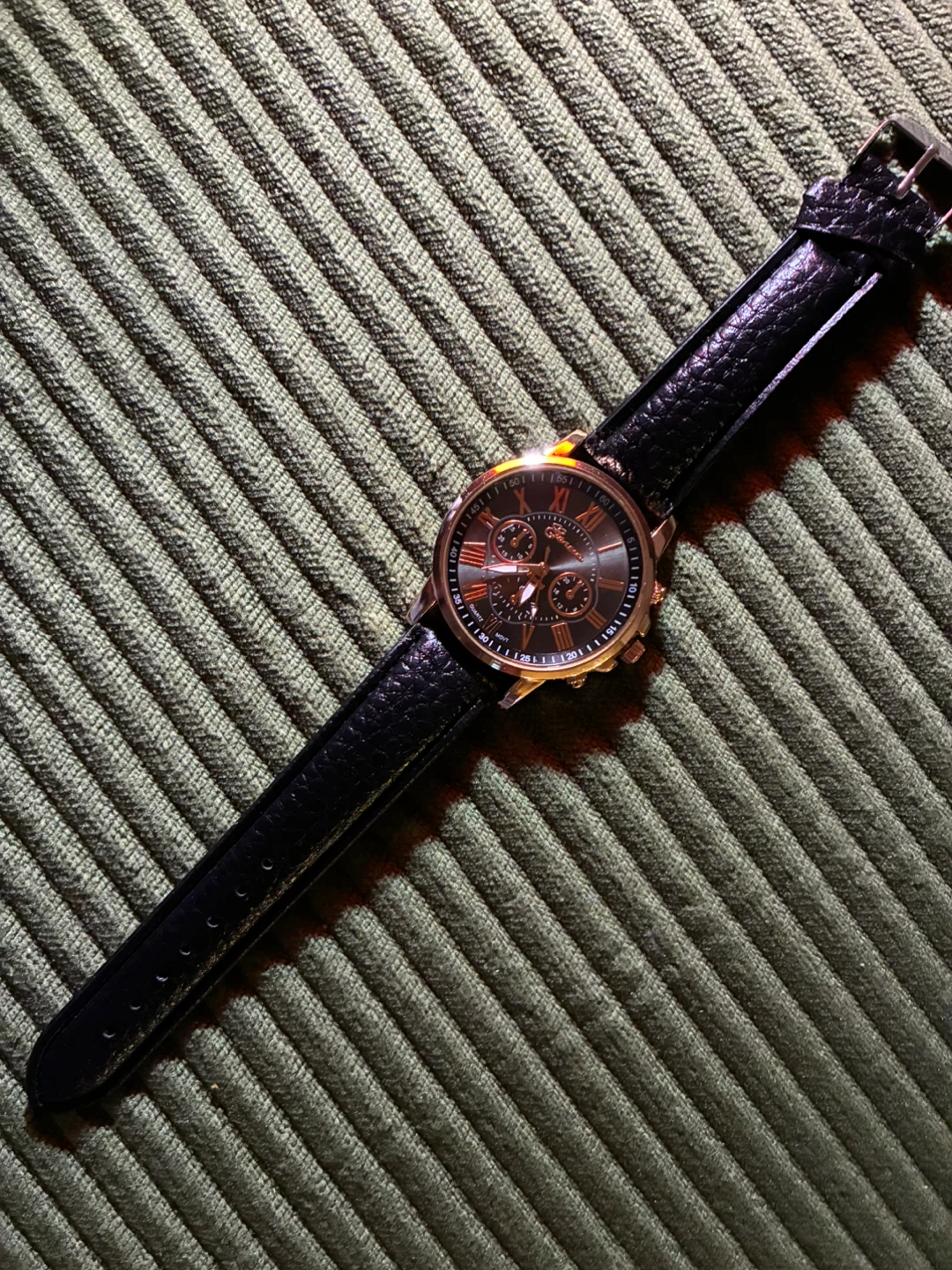 Geneva Quartz Watch with Black Leather Band - photo 3