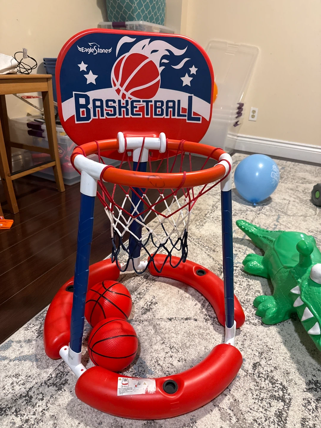 Eagle Stone Basketball Hoop with 2 Balls