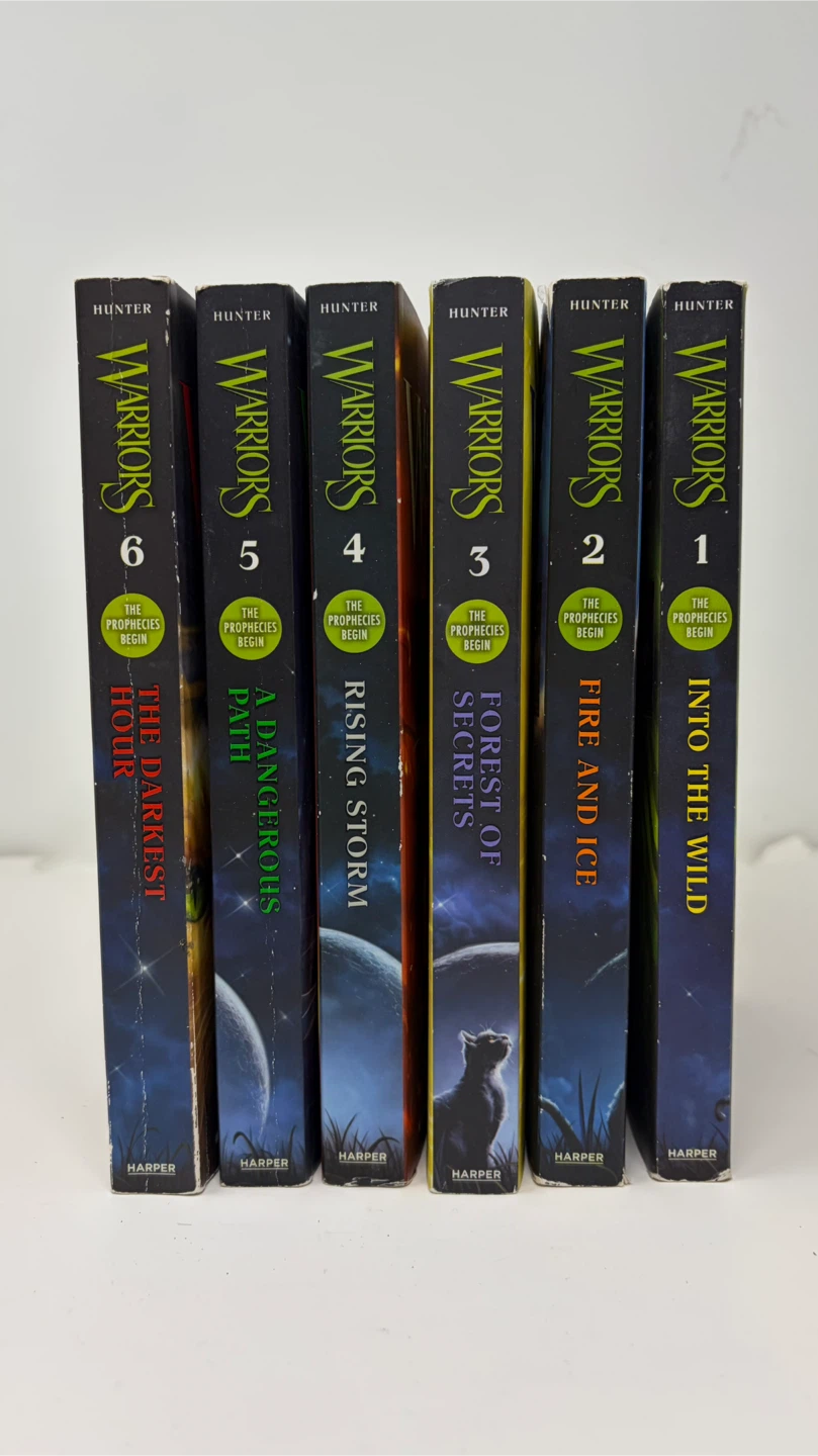 Warriors Book Series by Erin Hunter - photo 2