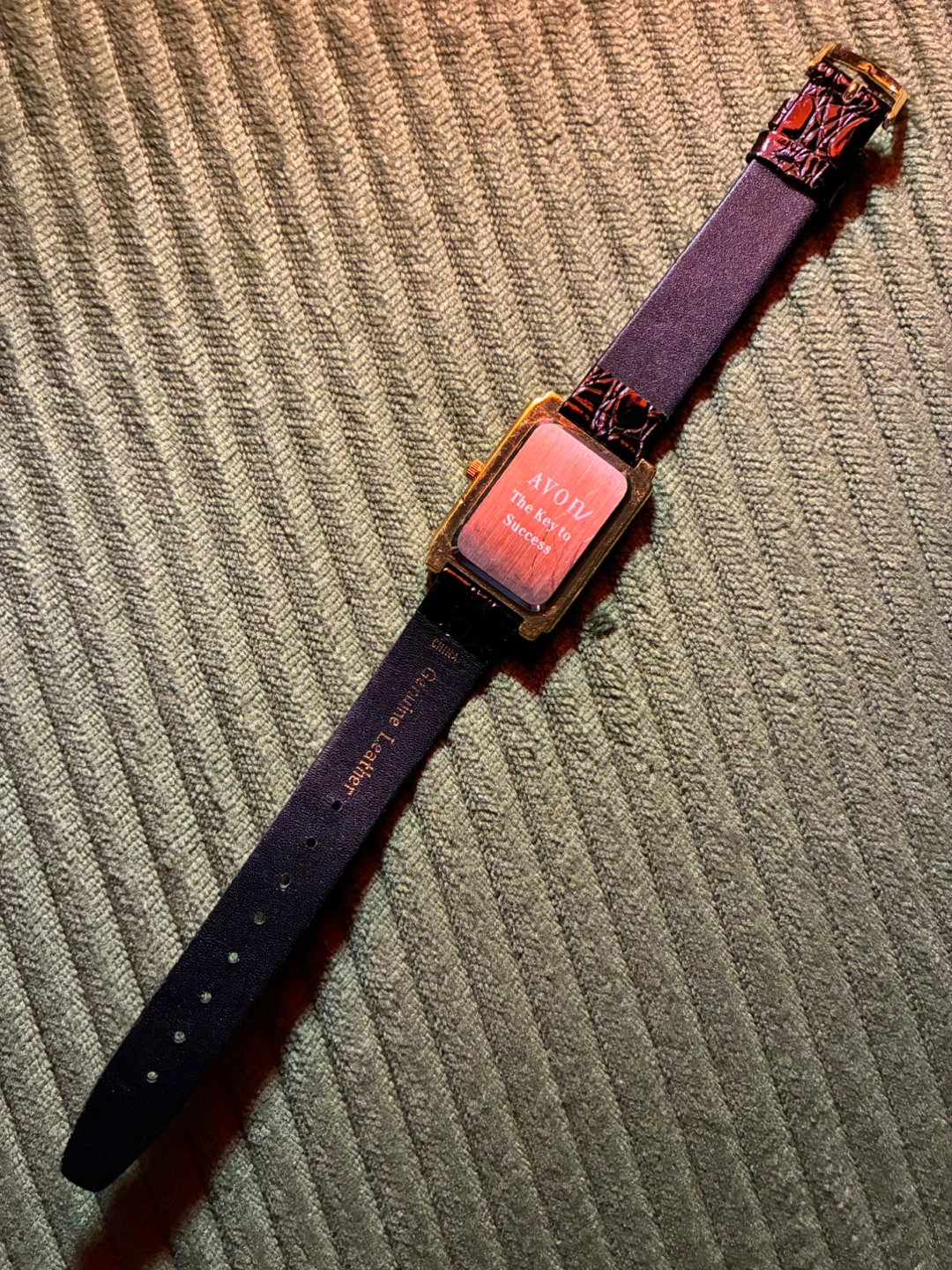 Avon Women's Quartz Watch with Genuine Leather Strap - photo 4