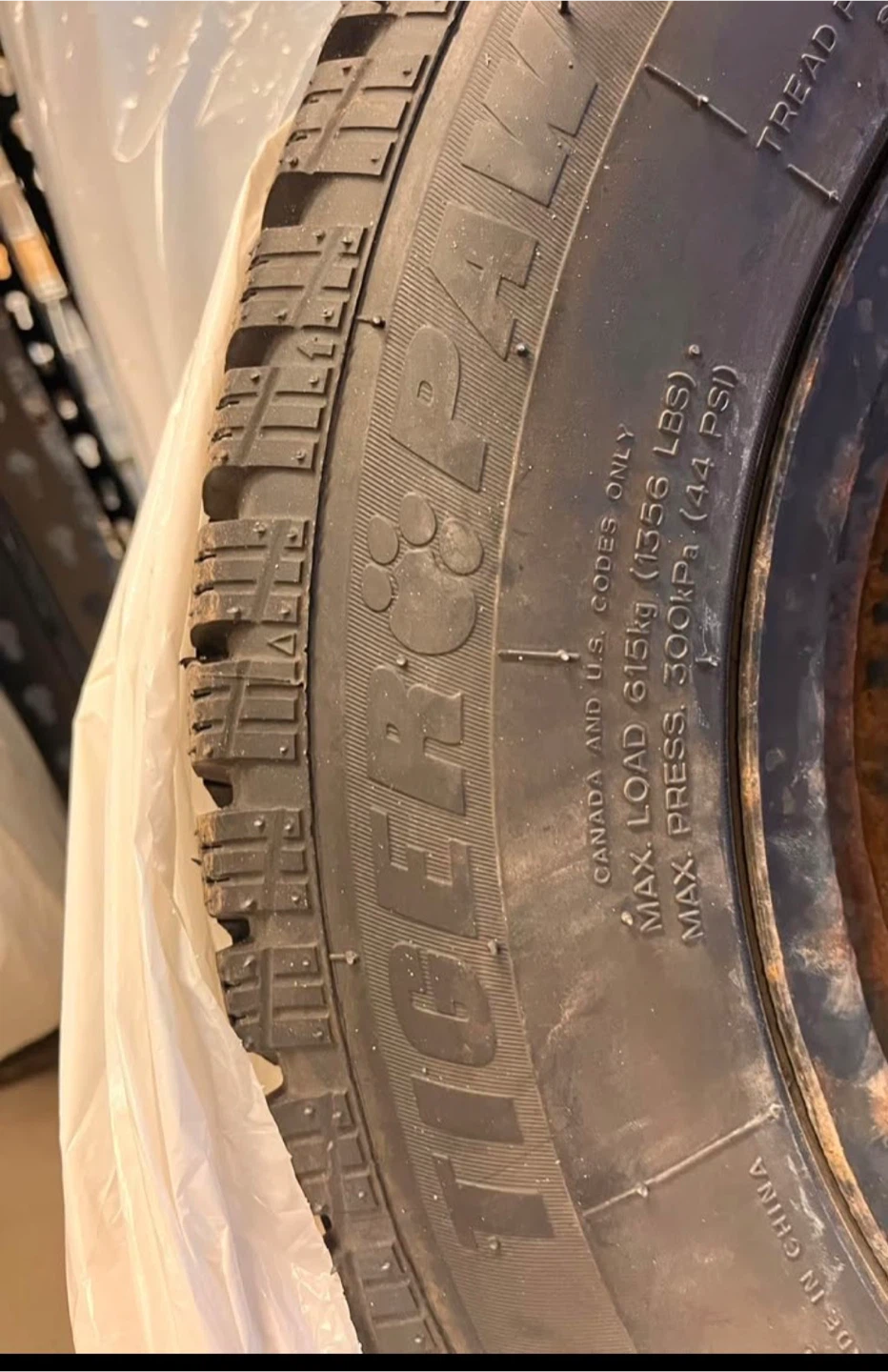 Tiger Paw Ice & Snow Tire - photo 2
