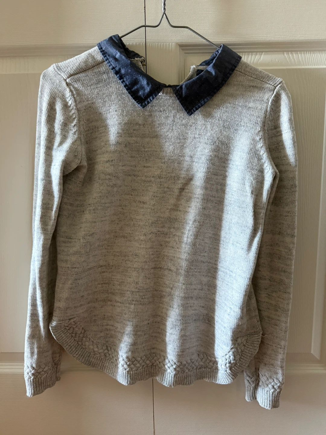 Tommy H knit sweater