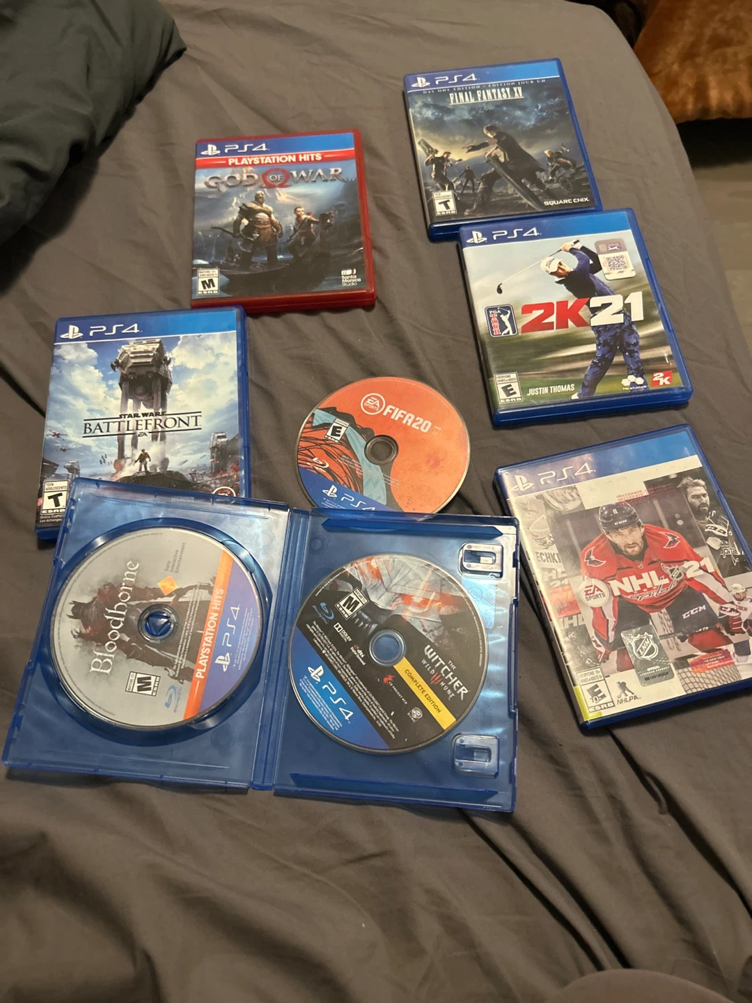 PS4 Video Game Bundle