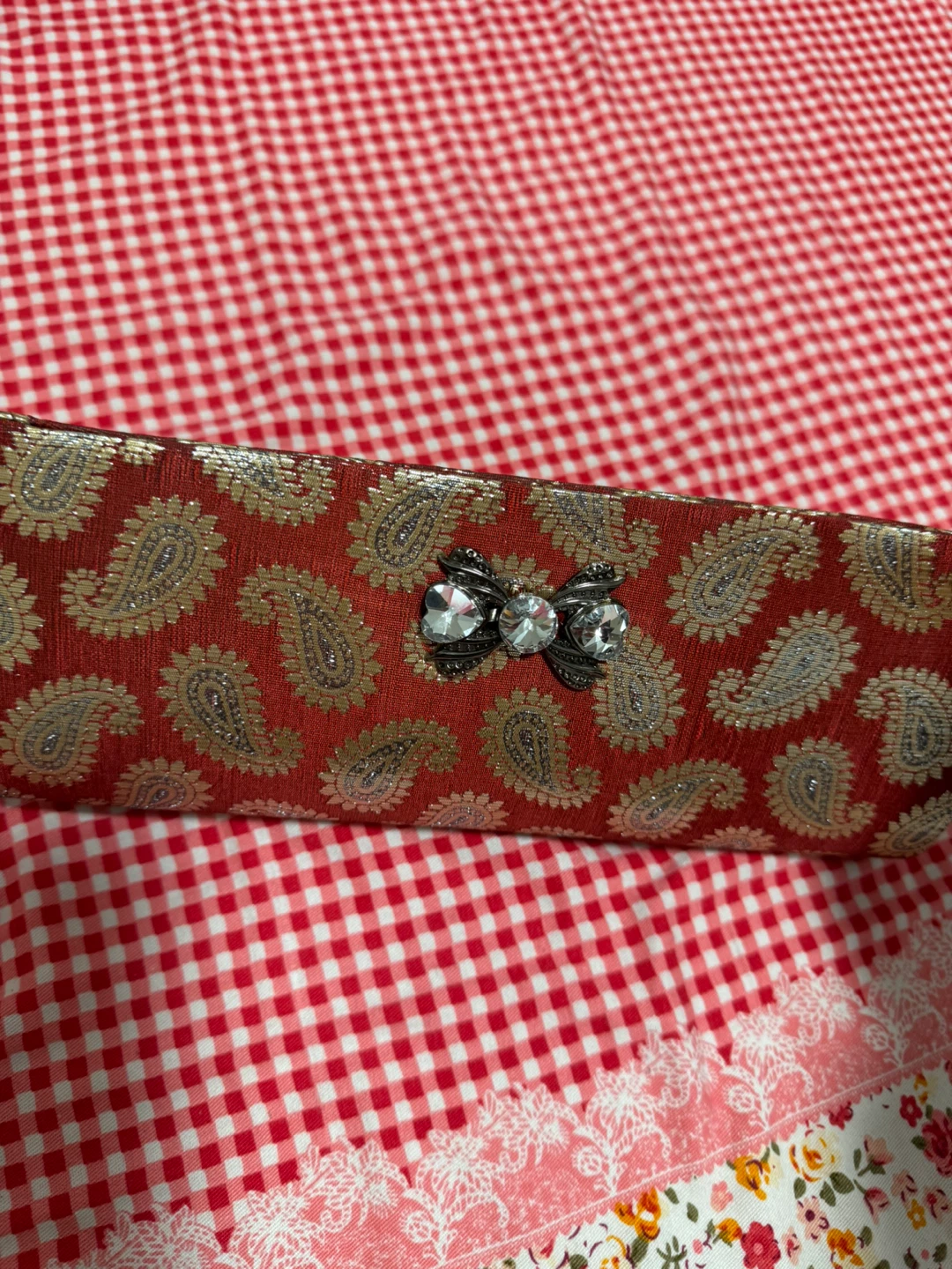 Red Paisley Clutch with Silver Chain - photo 2