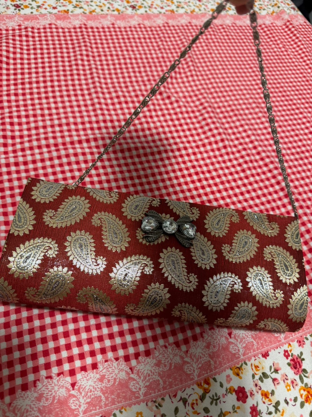 Red Paisley Clutch with Silver Chain - photo 5