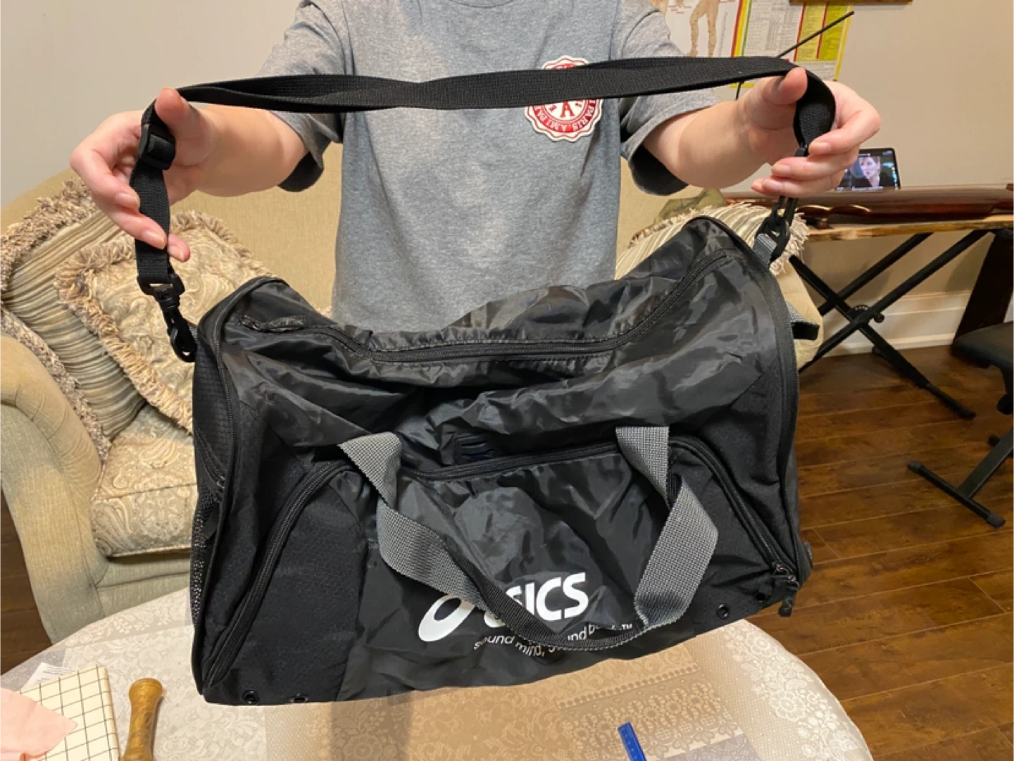 Asics Foldable Duffle Bag, Water-Resistant Sports Gym Bag - photo 2