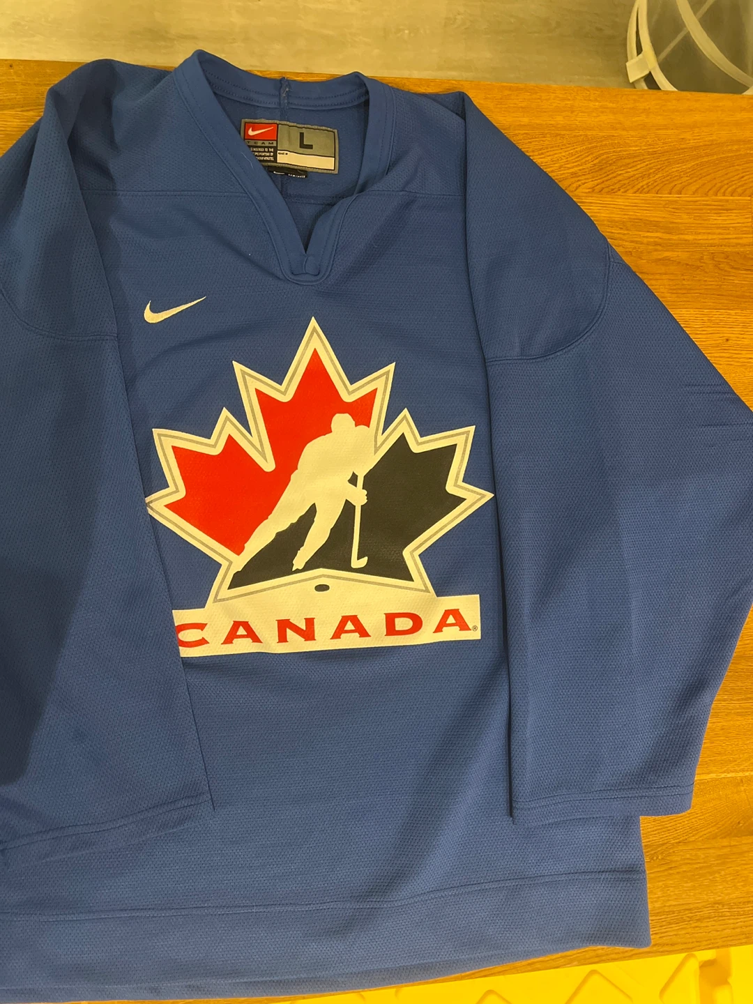 Nike Team Canada 2002 Practice Hockey Jersey Blue Large