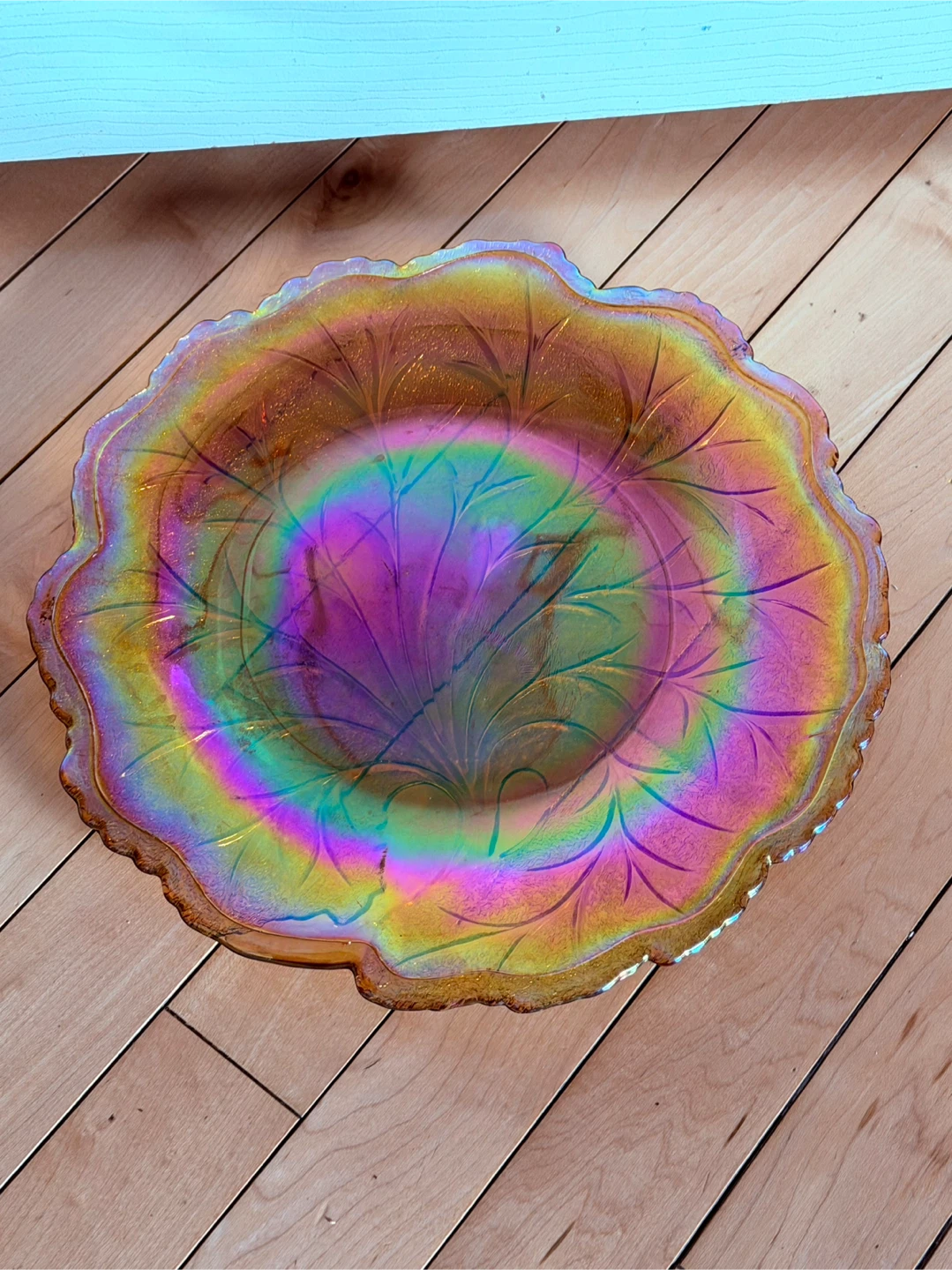 🧡 Iridescent antique Glass Leaf Bowl - photo 2