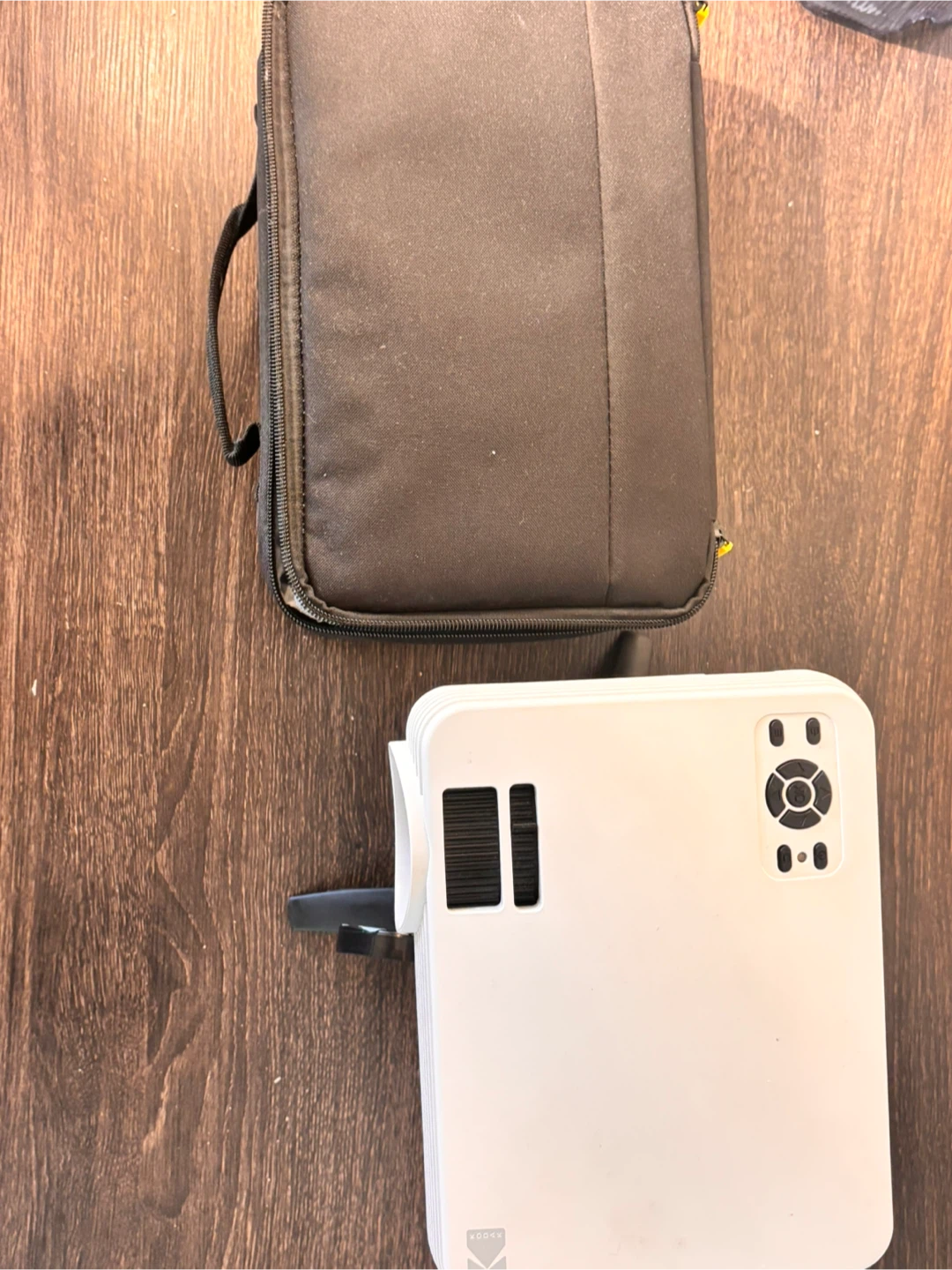 Kodak FLIK X4 Home Projector(Case + C type connector) - photo 2