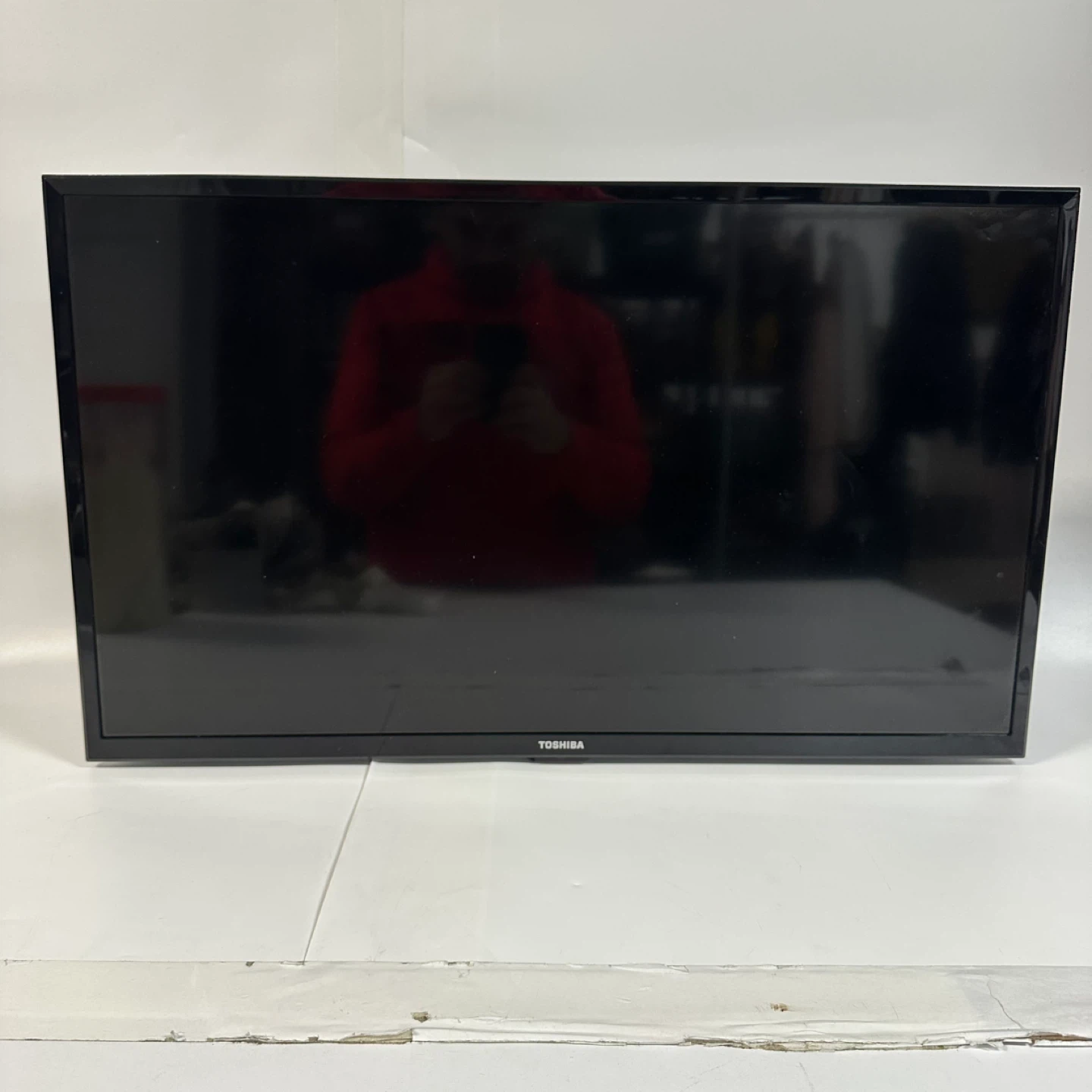 Toshiba 32L220U19 32” LED TV HDMI USB Tested – No Remote