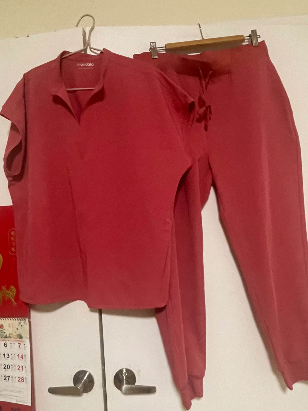 Mandala Scrub Top and Pants Set - Size L - photo 4