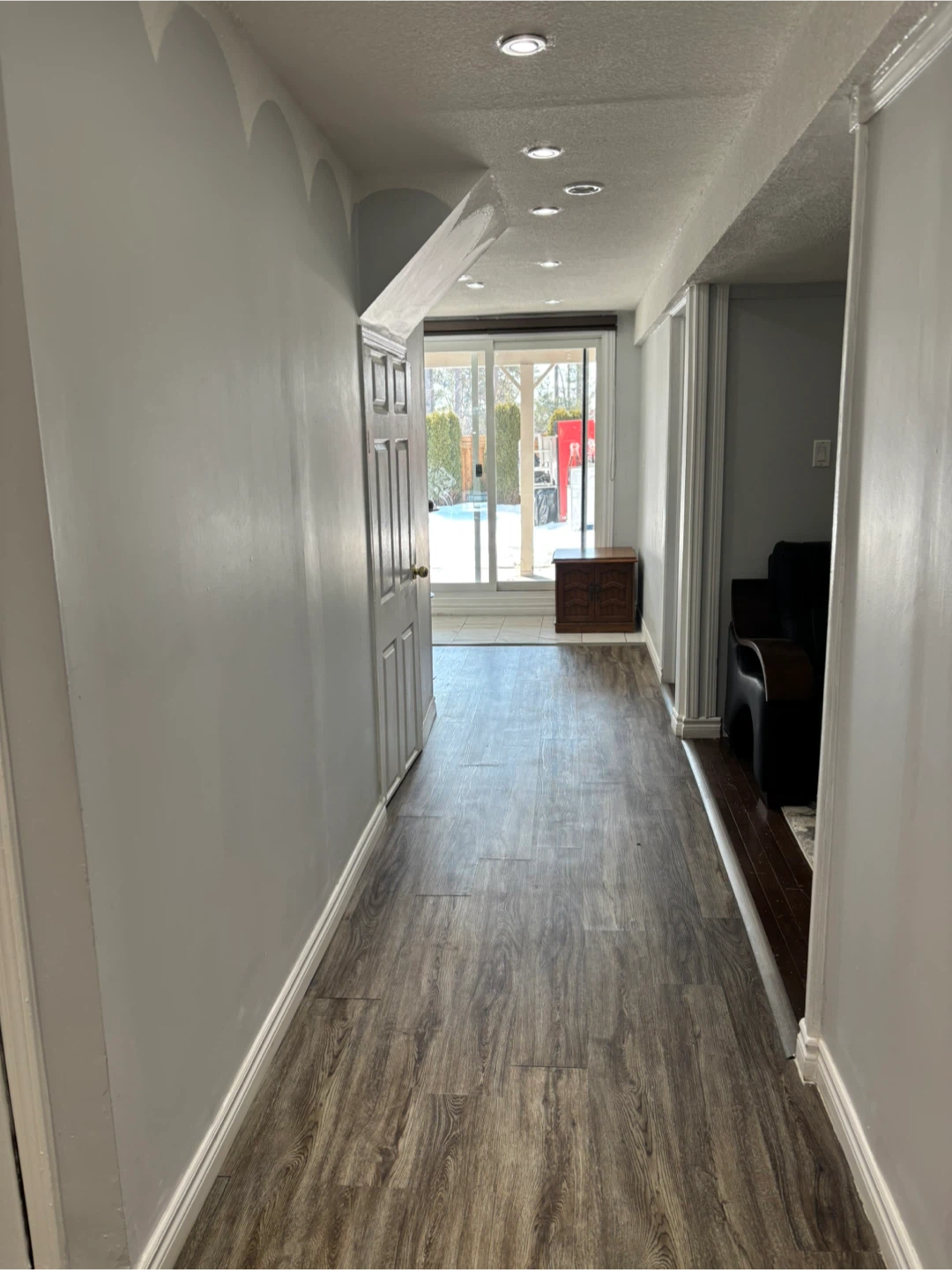 🏡 3-Bedroom Walk-Out Basement for Rent – Pickering Ontario
