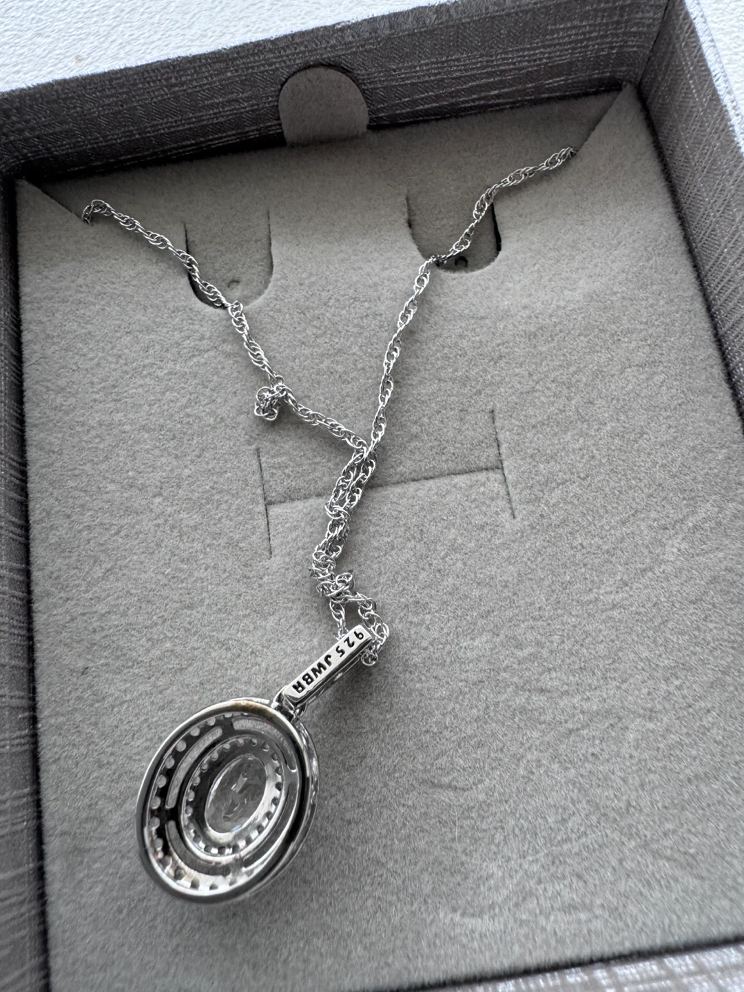 Sterling Silver Oval Halo Pendant Necklace - photo 4