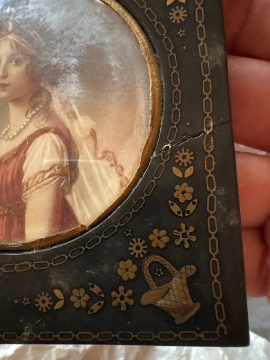 Antique Portrait Miniature with Decorative Frame - photo 4