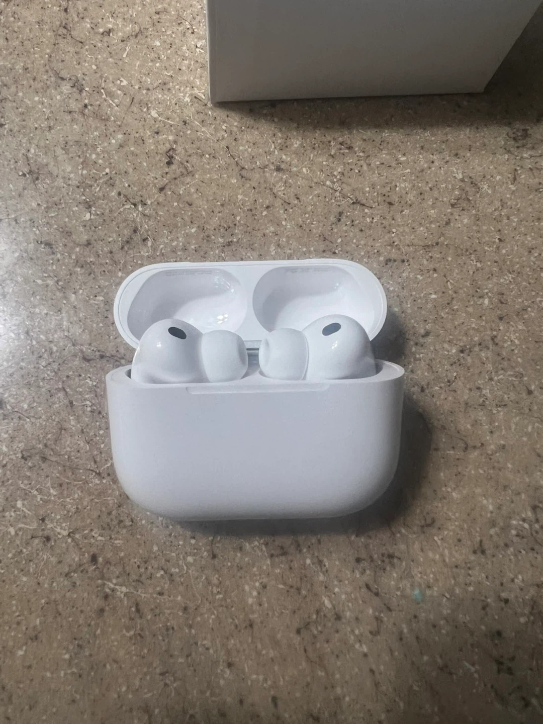 Apple AirPods Pro (3rd generation) - photo 4