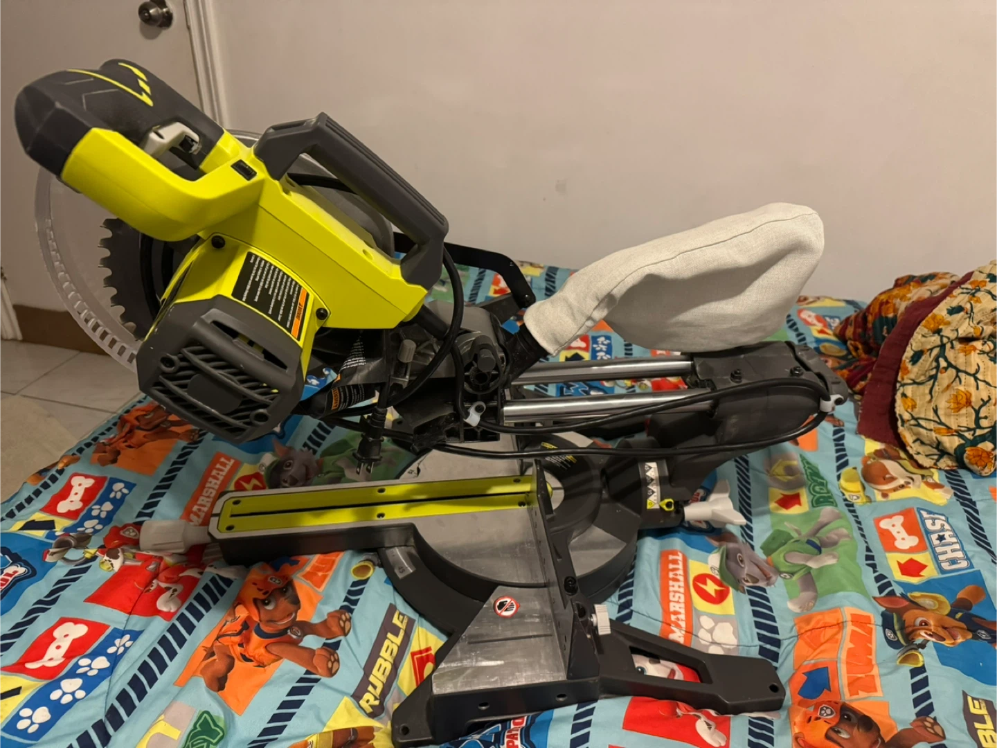 Ryobi Compound Miter Saw - photo 4
