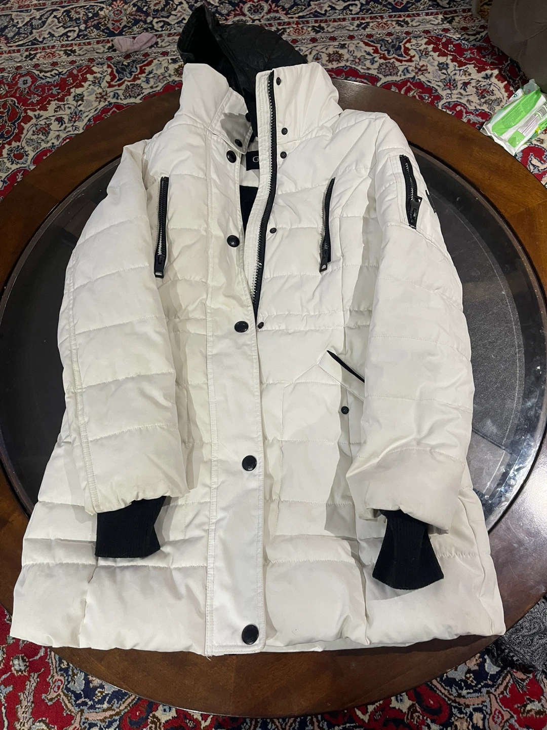 White Guess Puffer Jacket with Black Trim