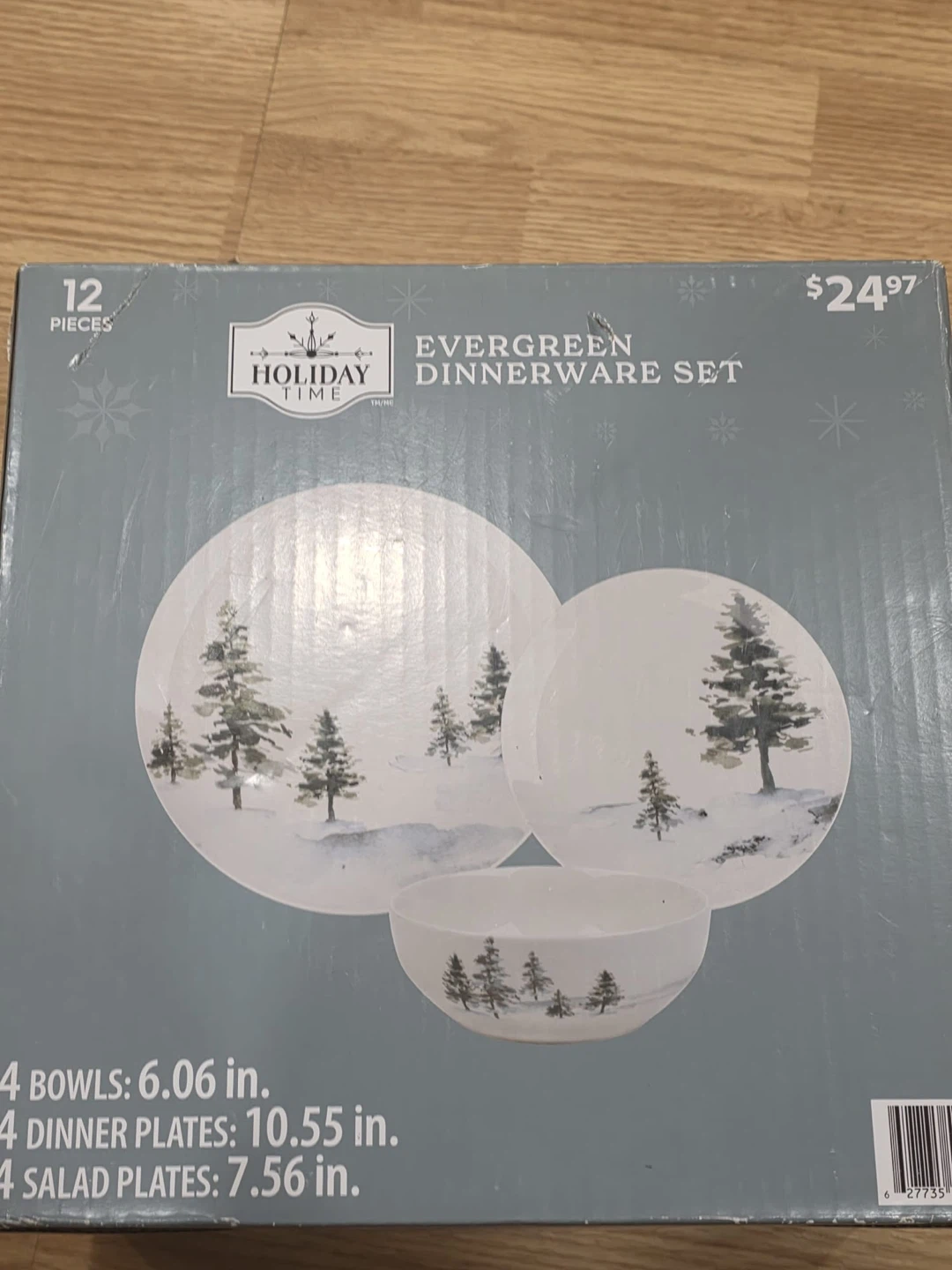 Holiday Time Evergreen Dinnerware Set - 12 Pieces