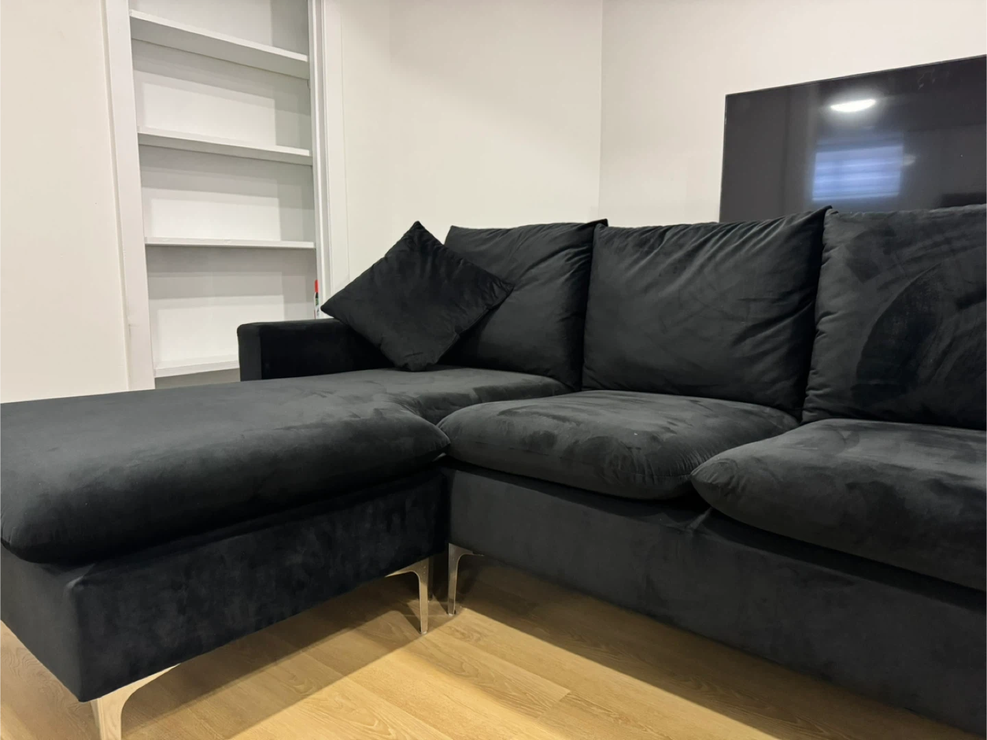 Black Velvet Sectional Sofa with Chaise - photo 4