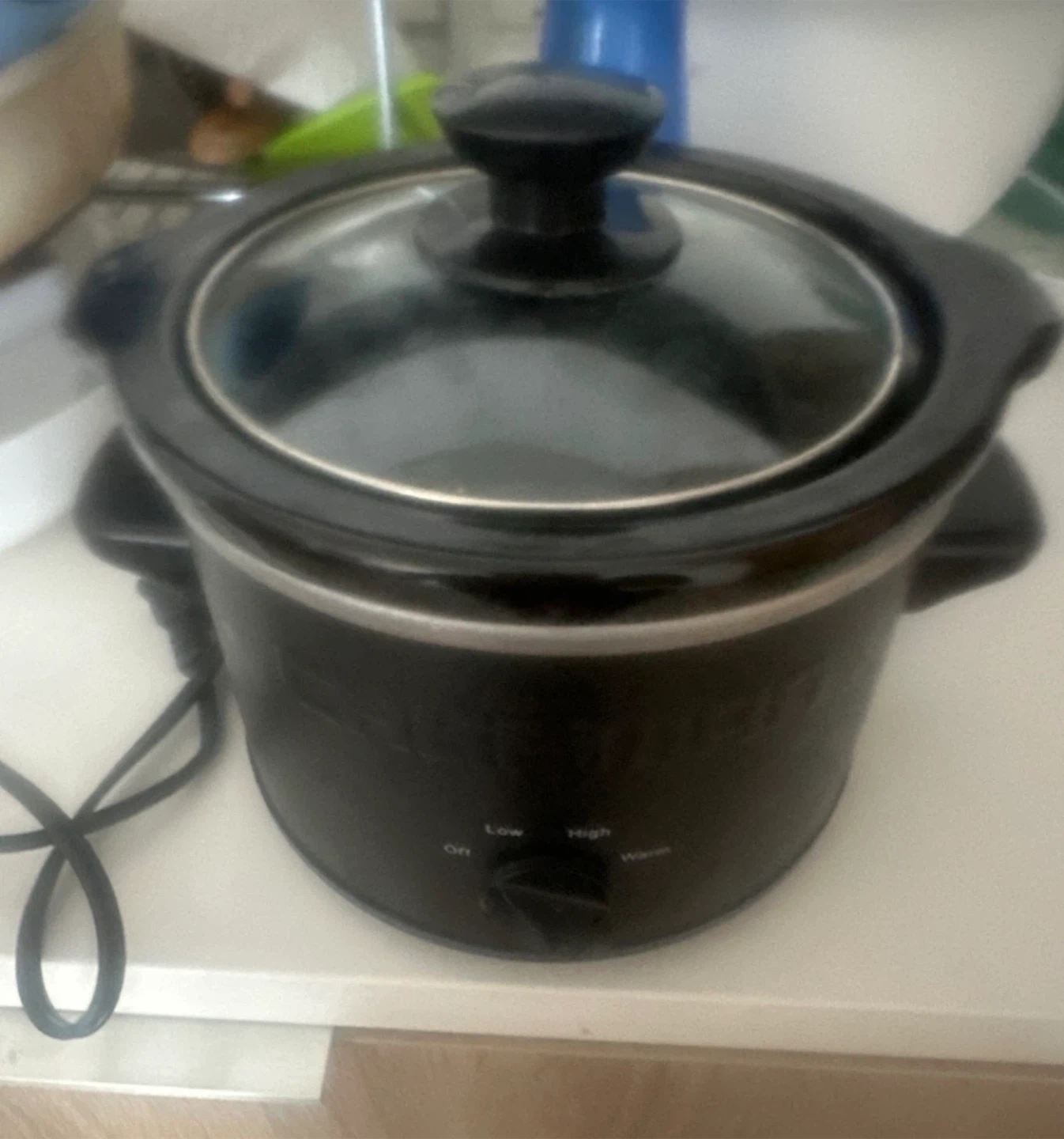 Black Slow Cooker with Glass Lid