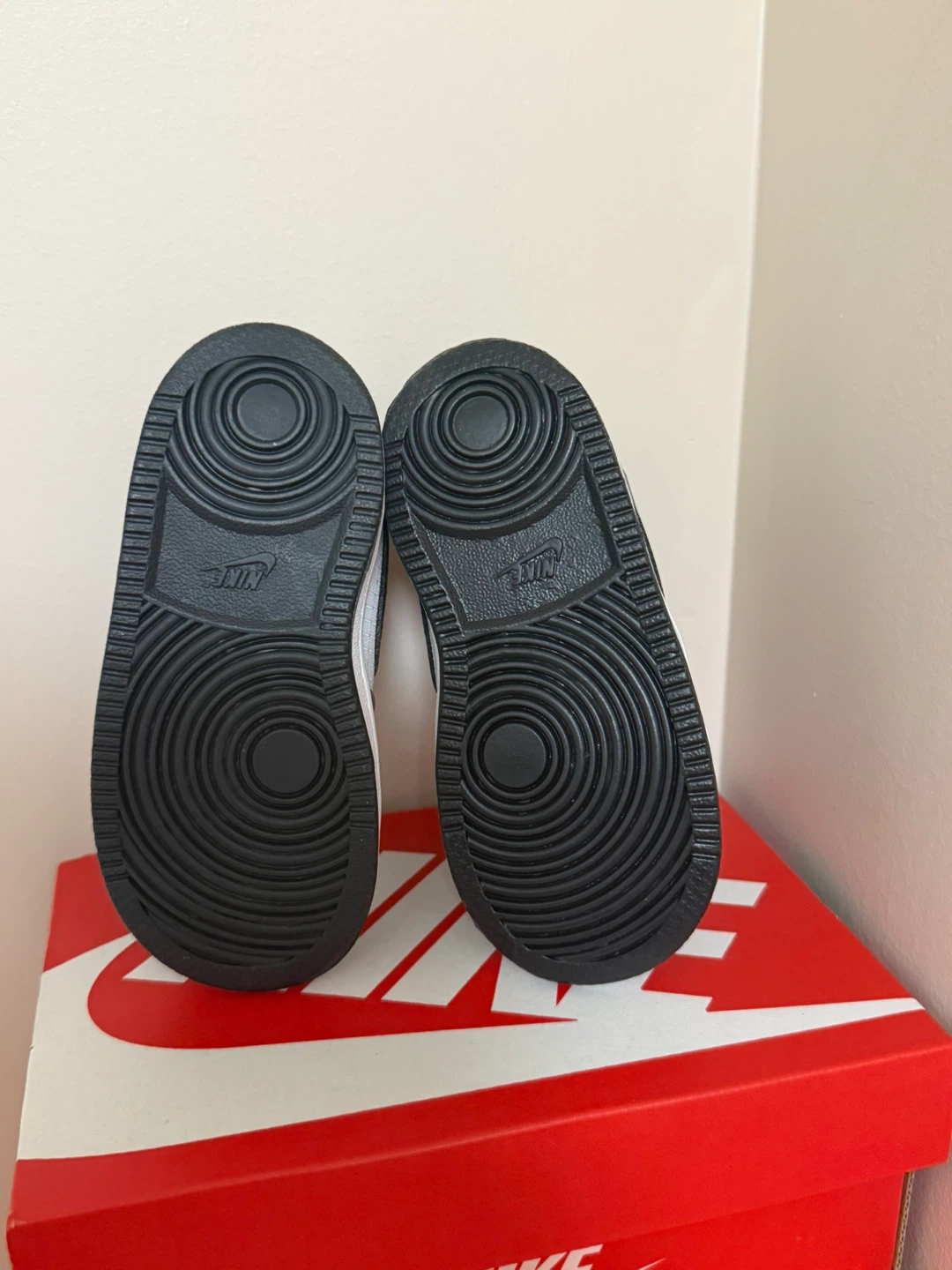 Nike Toddler High-Top Sneakers - photo 5