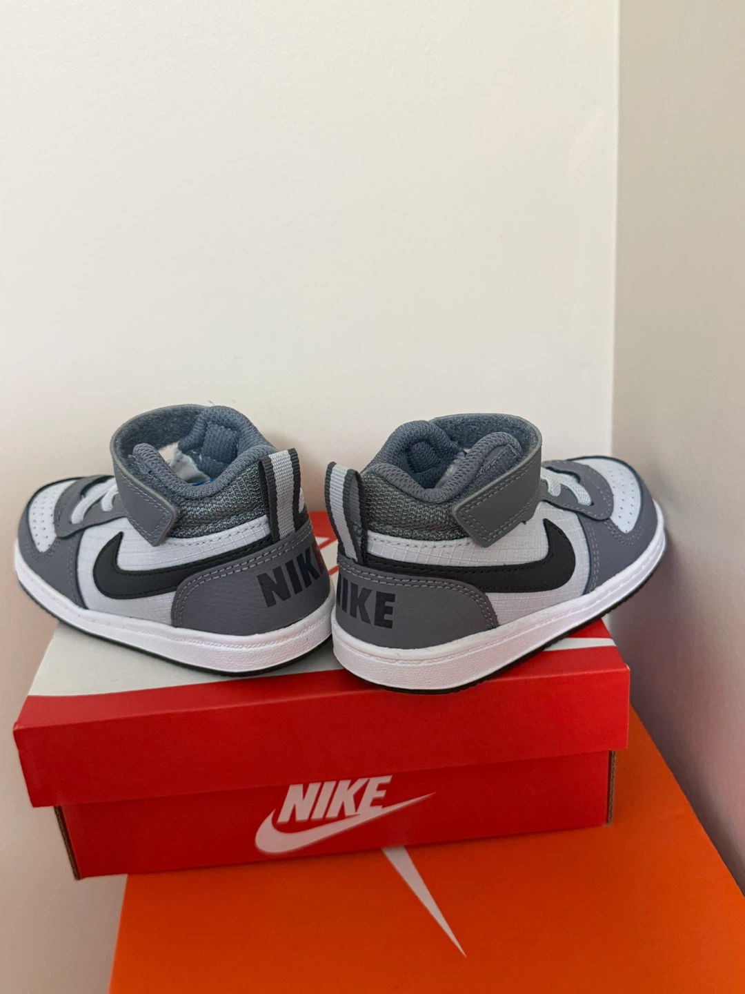Nike Toddler High-Top Sneakers - photo 4