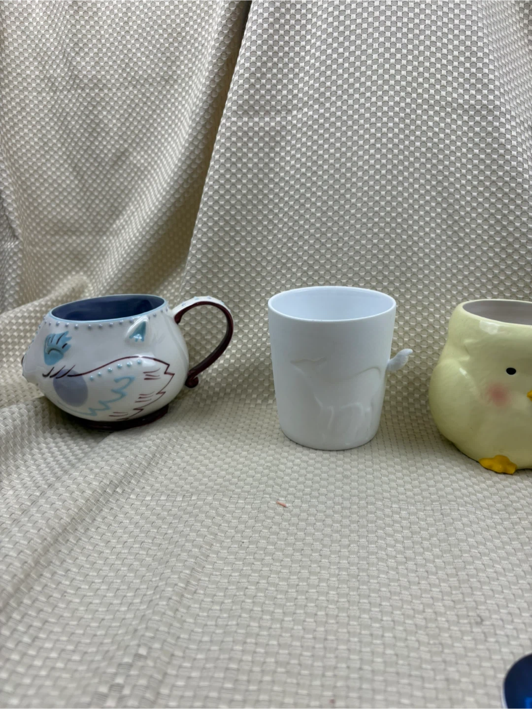 Cute Ceramic Mugs $5 each - photo 2