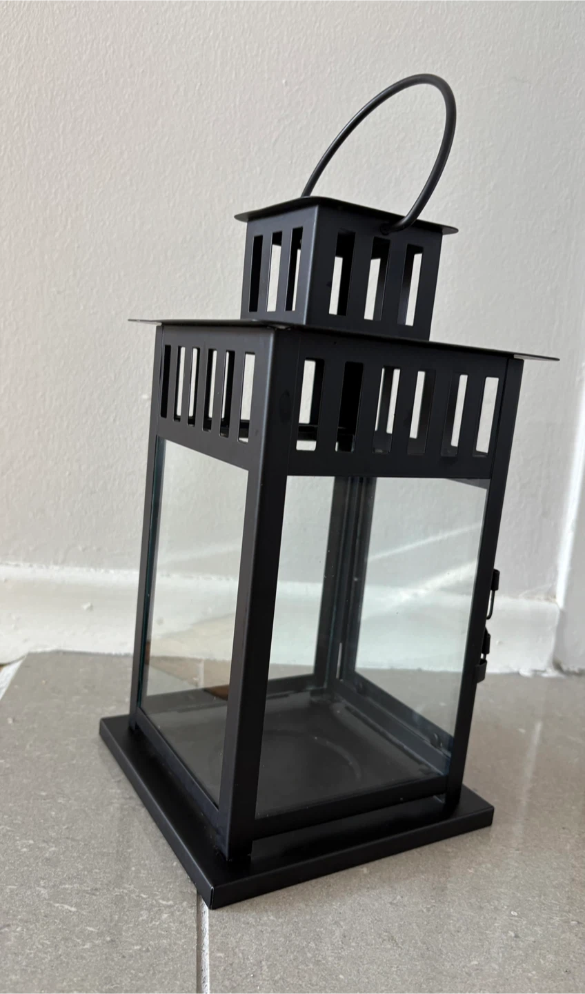 Black Metal Lantern