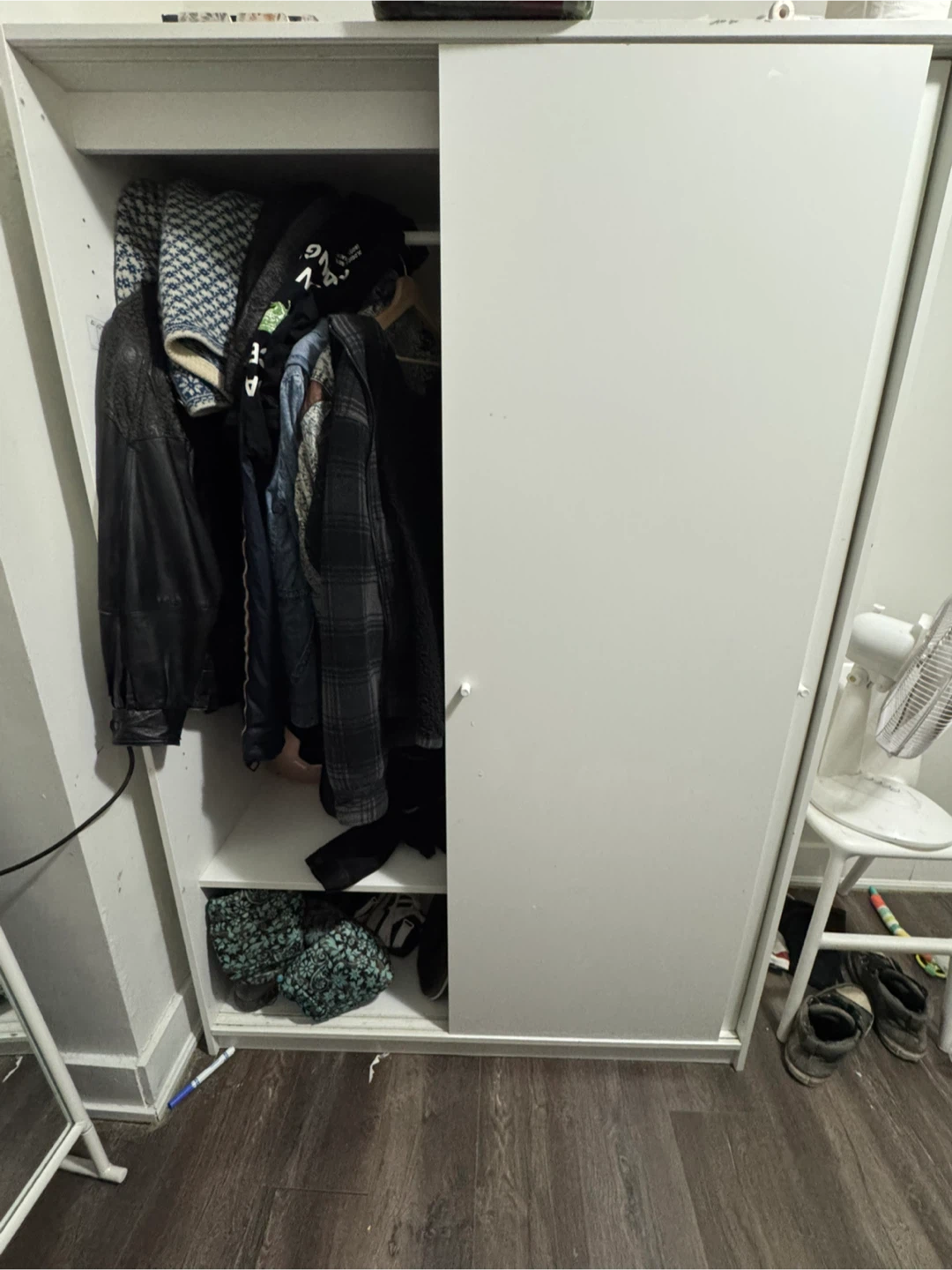 IKEA KLEPPSTAD Wardrobe with Sliding Doors, White - photo 3