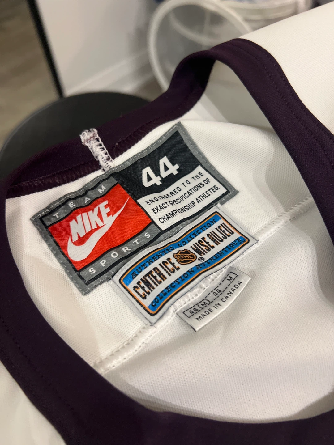 Nike Anaheim Ducks Center Ice Hockey Jersey Size 44 - photo 3