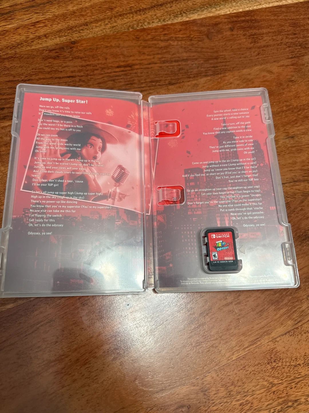 Nintendo Switch Super Mario Odyssey - photo 2