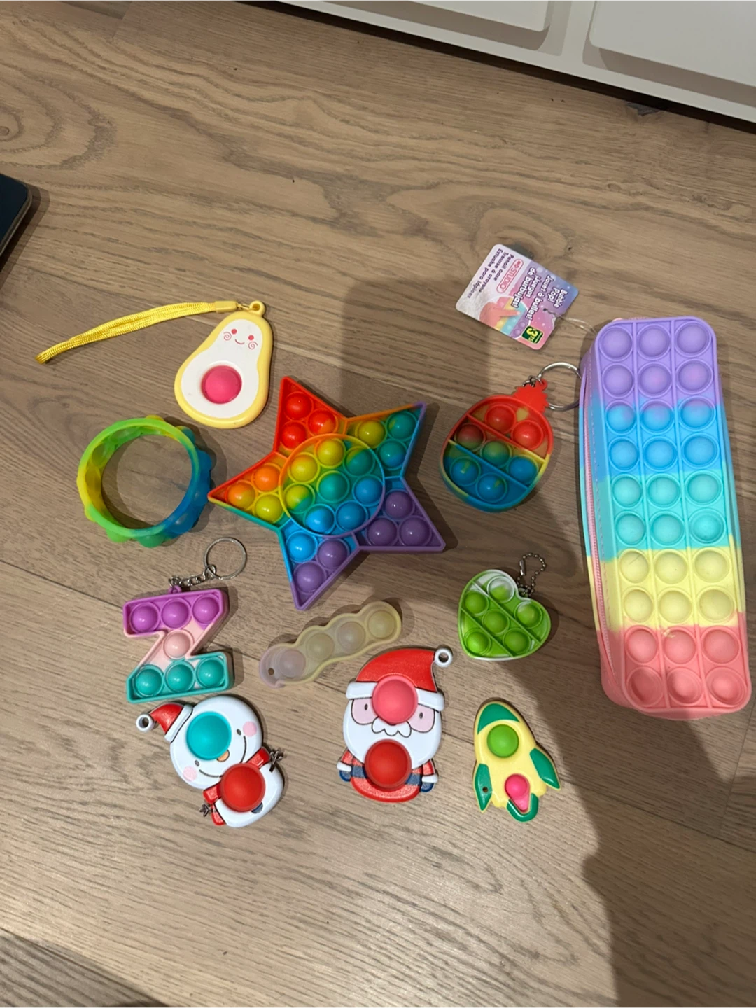 Big bag of assorted fidgets! - photo 4