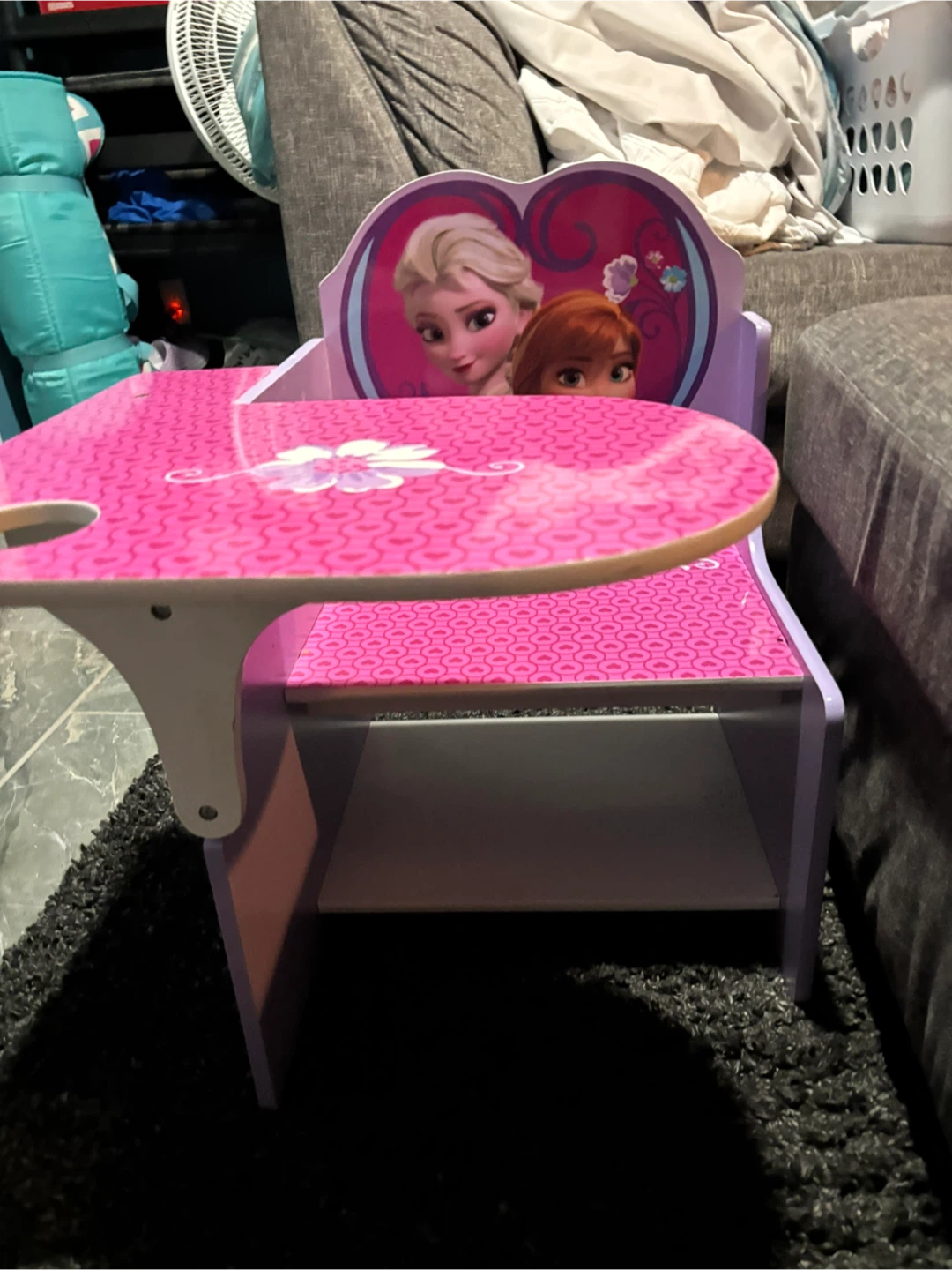 Disney Frozen Desk