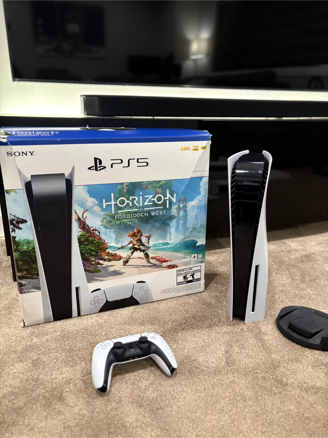 PS5 Disc Edition + Controller + Box – Like New – Limited Time - photo 4