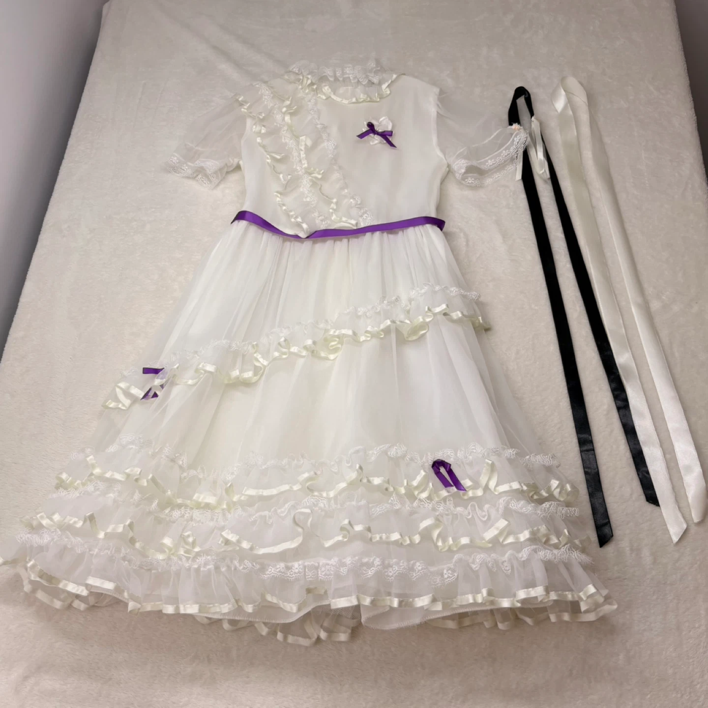 Vintage BBR White Ruffle Flower Girl Dress Purple Accents Size 6 - photo 2