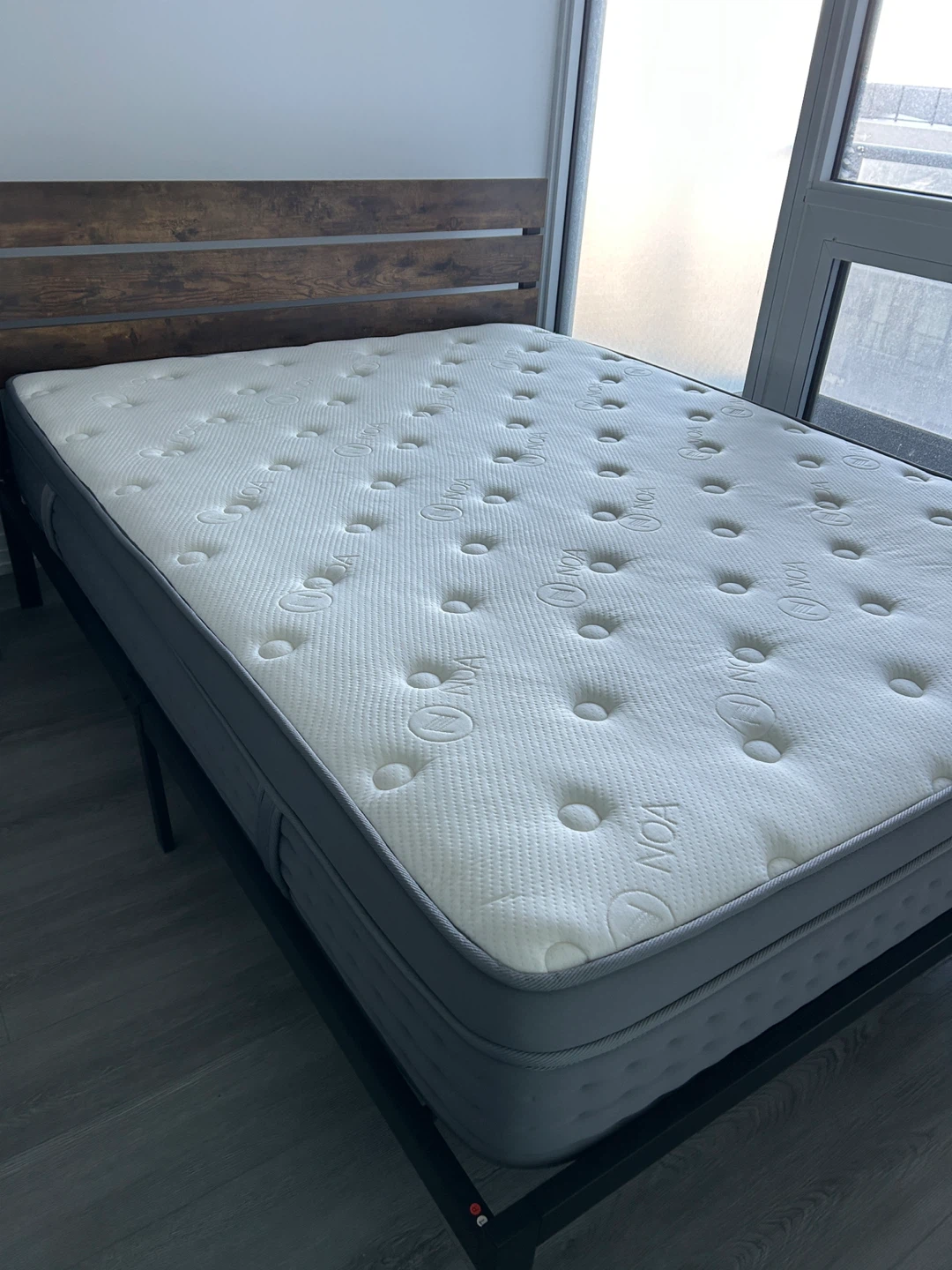NOA Queen Mattress