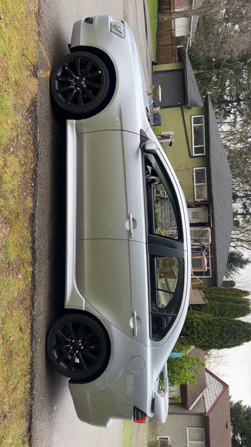 Silver Mitsubishi Lancer with Black Rims - photo 4