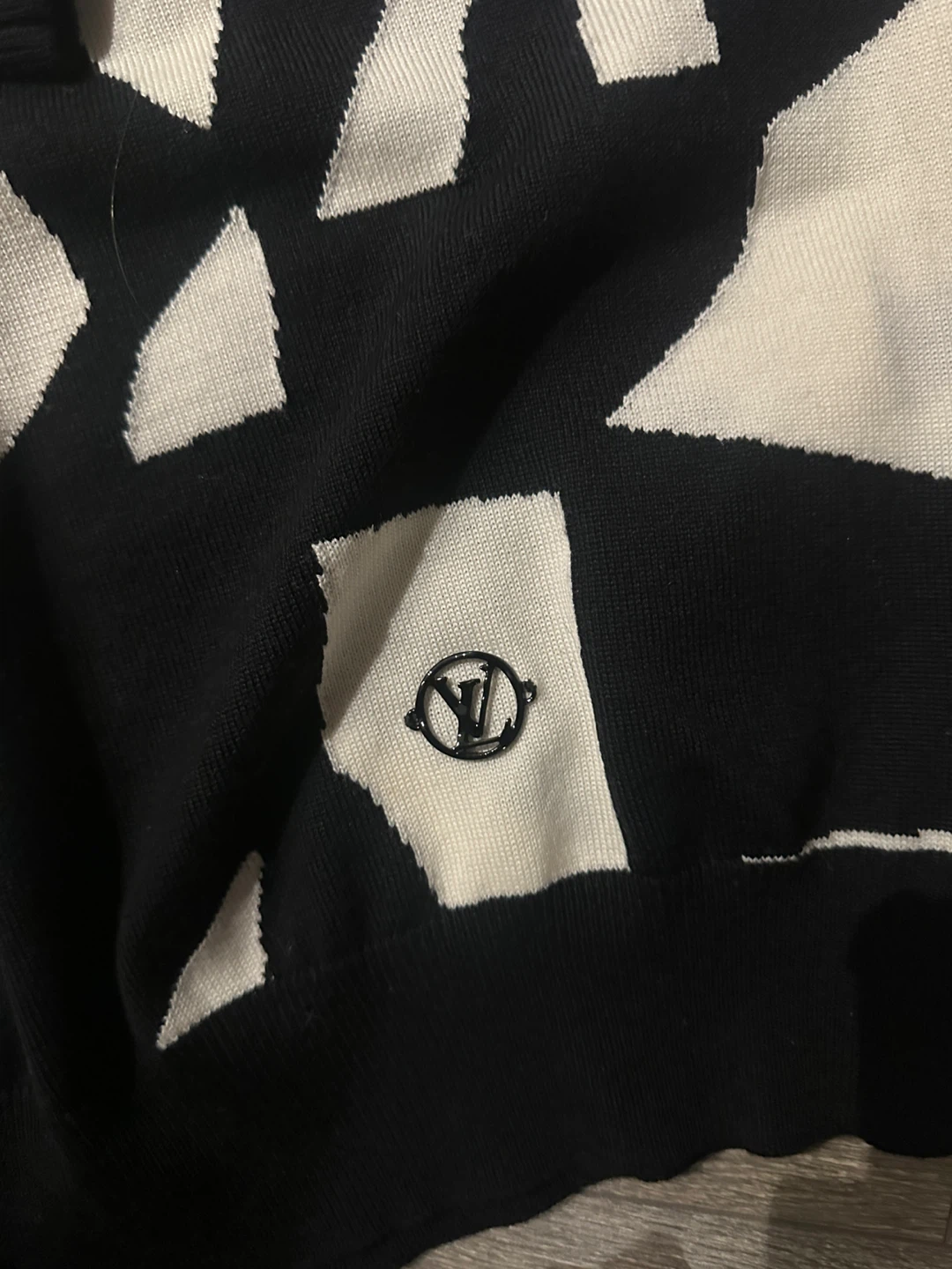Louis Vuitton Abstract Houndstooth Crewneck - photo 3