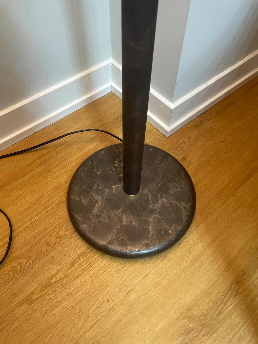 🧡 Vintage Floor Lamp with Alabaster Shade - photo 4
