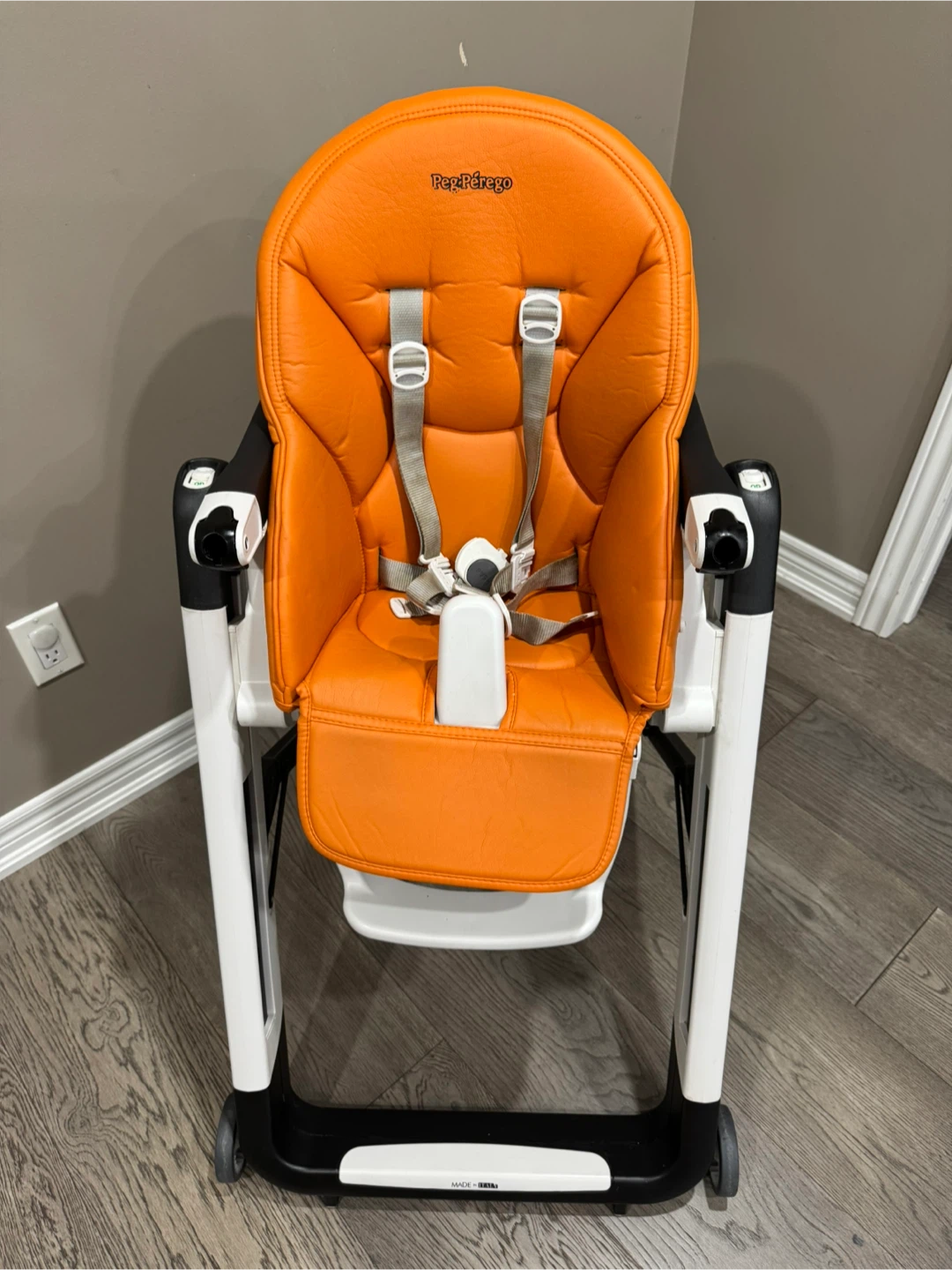 Peg Perego High Chair - photo 2