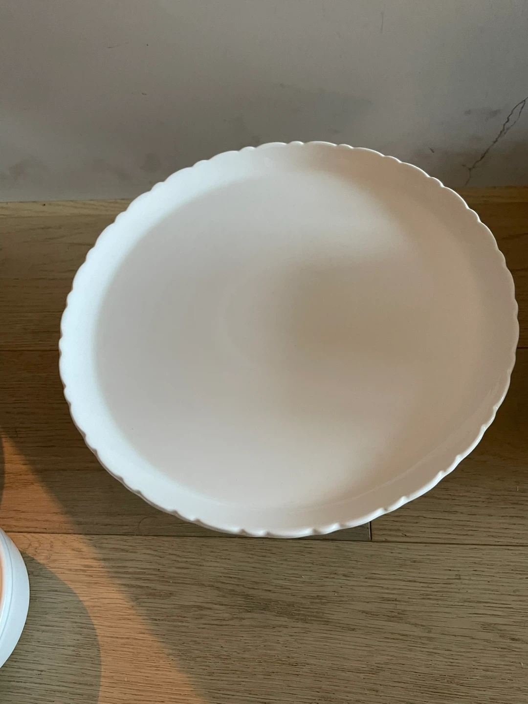 White Ceramic Cake Stand - photo 2