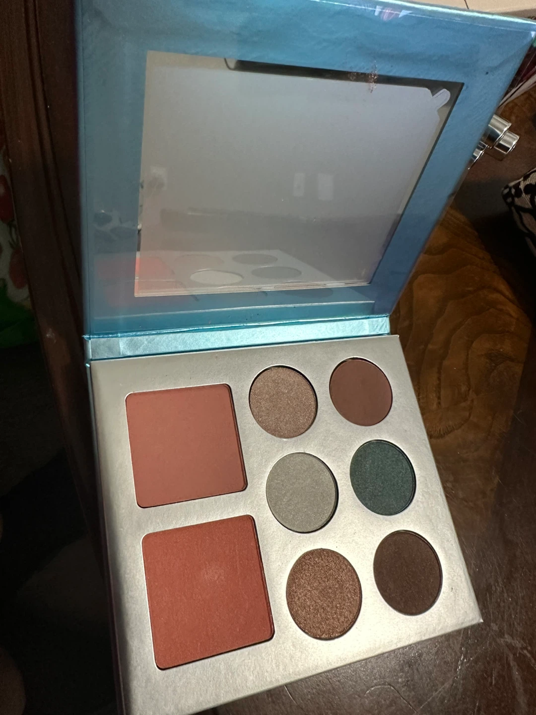 Merle Norman Make Waves Eye & Cheek Palette