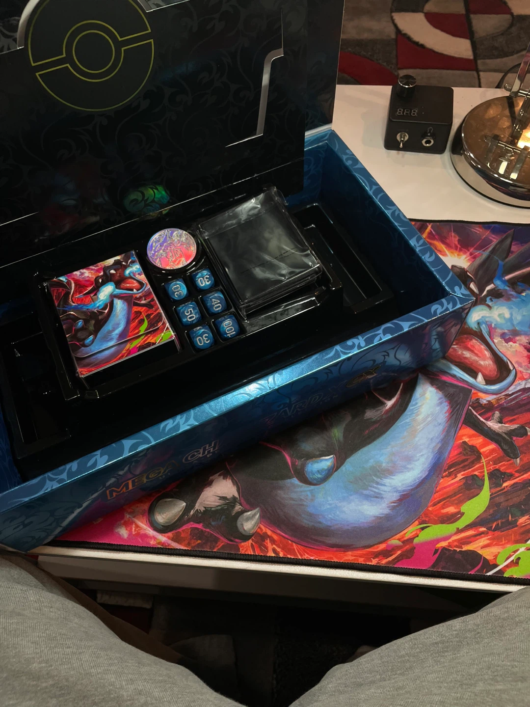 Mega Charizard bundle *NO CARDS*
