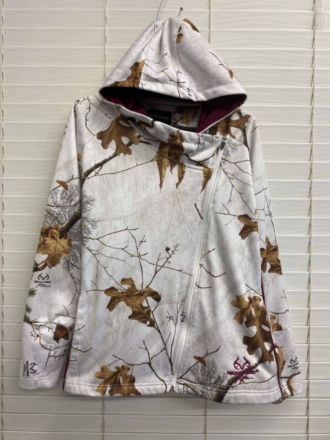 RealTree Xtra White Out Full Zip Camo Jacket Women’s - XL - photo 2