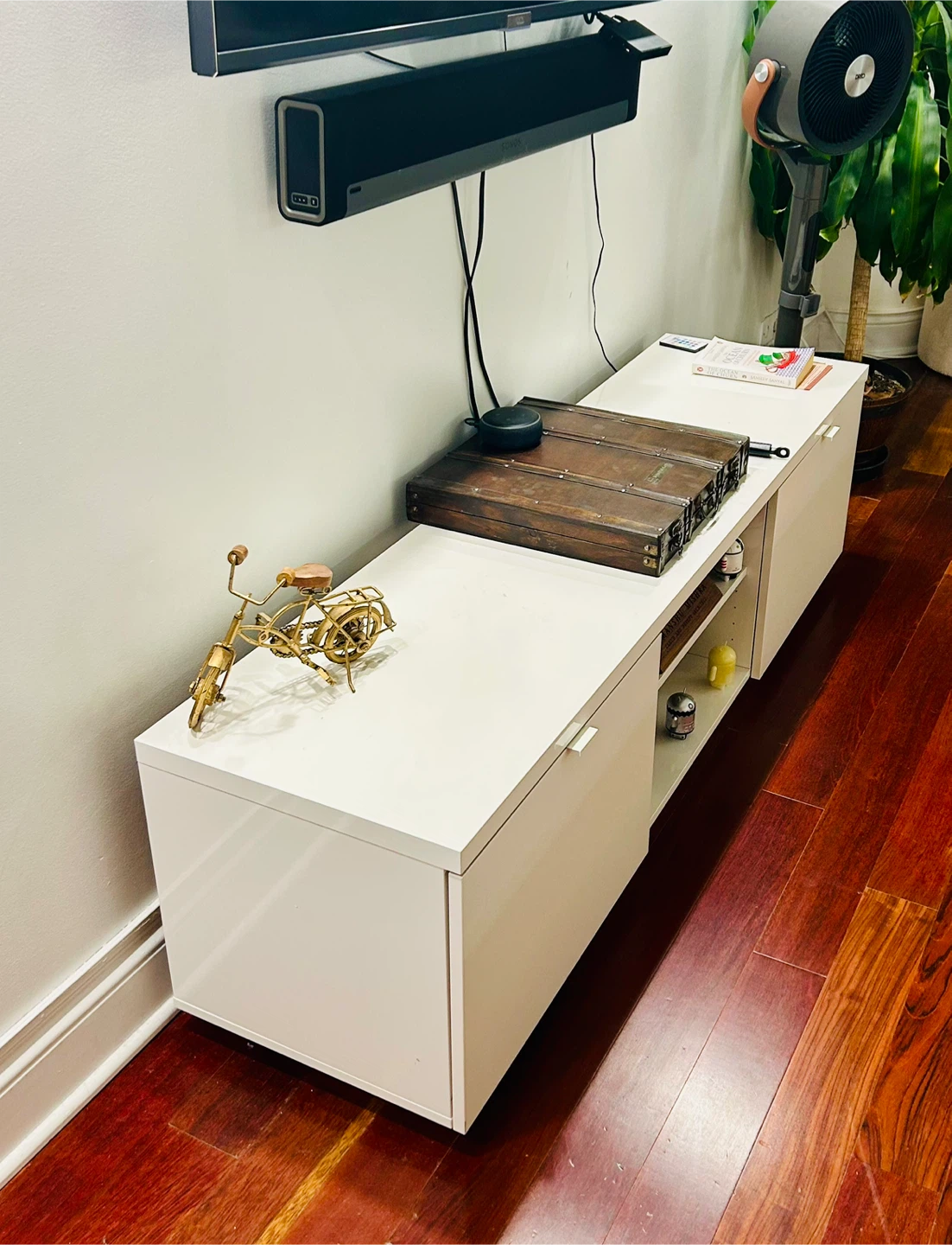 White Media Console / TV Stand with Storage - photo 2