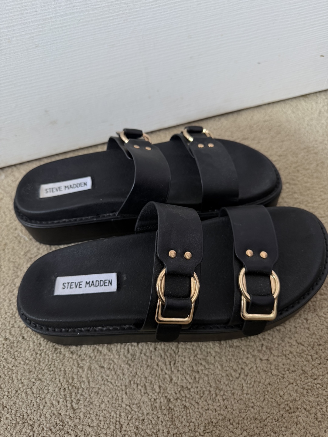 Steve Madden sandals