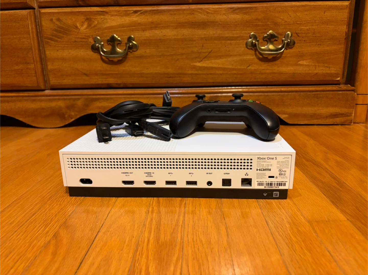 Xbox One S Console with Controller and Cables - photo 3