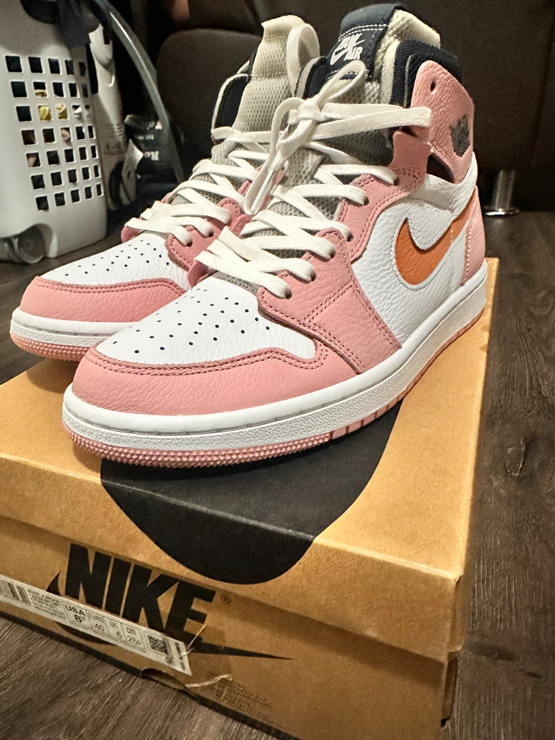 Nike Air Jordan 1 High OG "Washed Pink" Size 6Y - photo 2